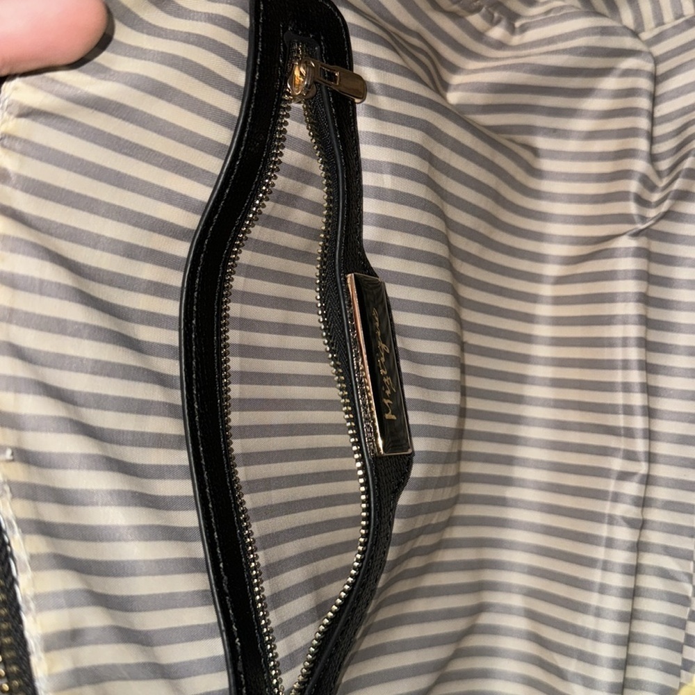BRAND NEW BLACK CROSSBODY BAG - Picture 6 of 7